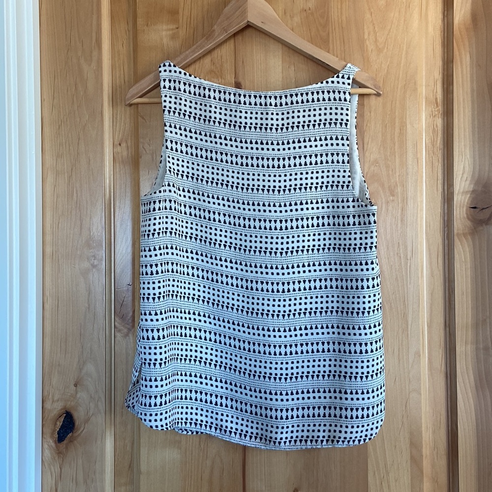 Loft patterned tank - Picture 2 of 2